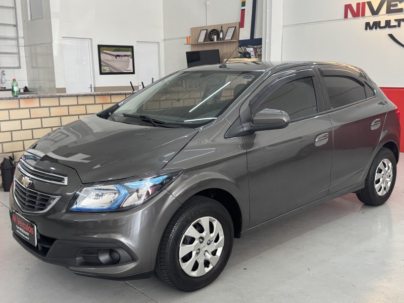 ONIX 1.0 MPFI LT 8V FLEX 4P MANUAL - 2015 - CAXIAS DO SUL