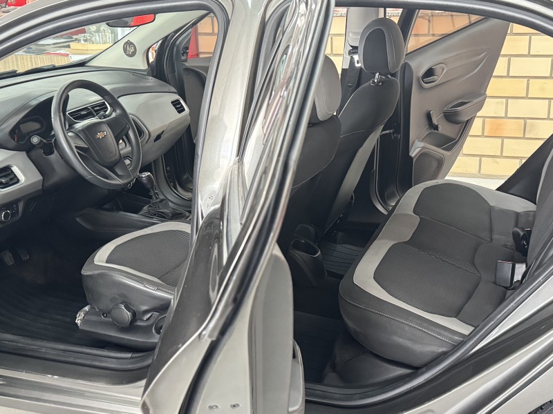 ONIX 1.0 MPFI LT 8V FLEX 4P MANUAL - 2015 - CAXIAS DO SUL