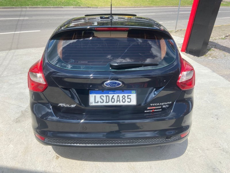 FOCUS 2.0 TITANIUM PLUS 16V FLEX 4P AUTOMÁTICO - 2015 - CAXIAS DO SUL