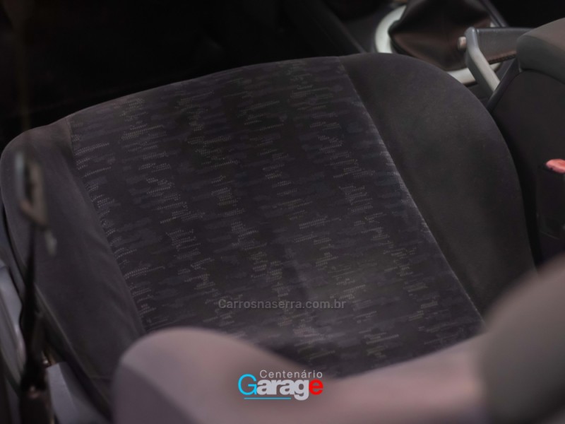 MÉGANE 1.6 DYNAMIQUE 16V FLEX 4P MANUAL - 2009 - CAXIAS DO SUL