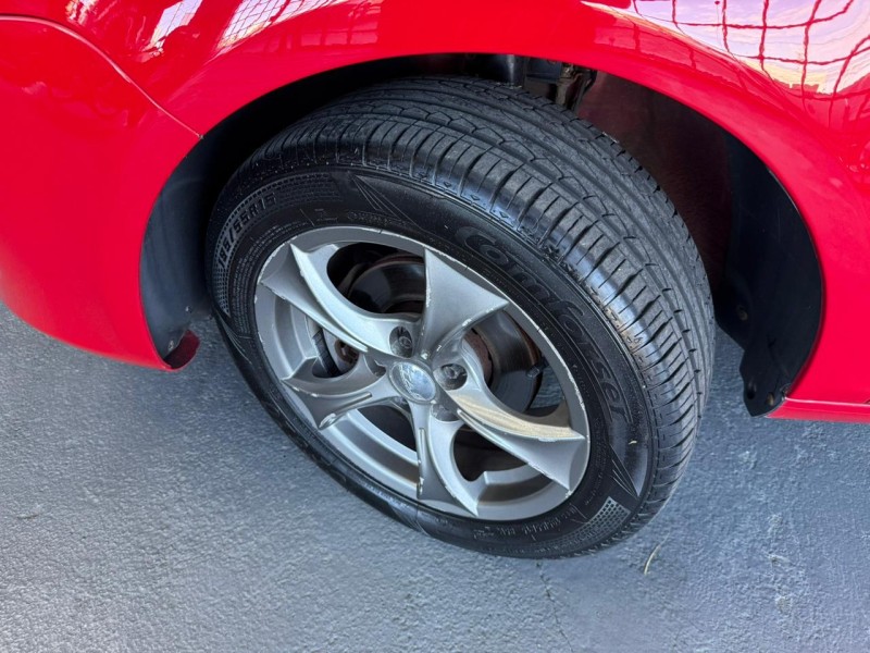 FOX 1.6 MI ROCK IN RIO 8V FLEX 4P MANUAL - 2014 - CAXIAS DO SUL