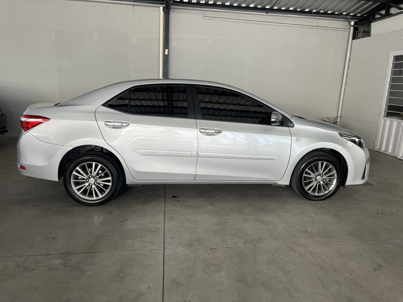 COROLLA 2.0 XEI 16V FLEX 4P AUTOMÁTICO - 2016 - CAXIAS DO SUL