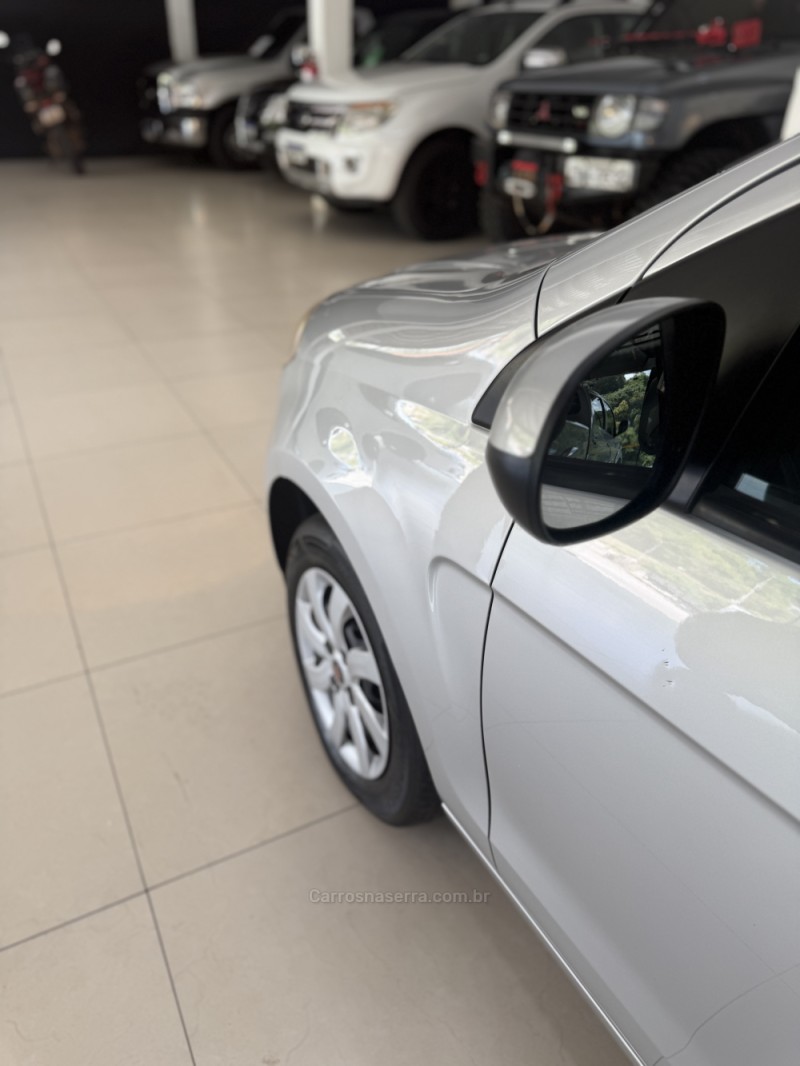 PALIO 1.0 MPI ATTRACTIVE 8V FLEX 4P MANUAL - 2013 - FARROUPILHA