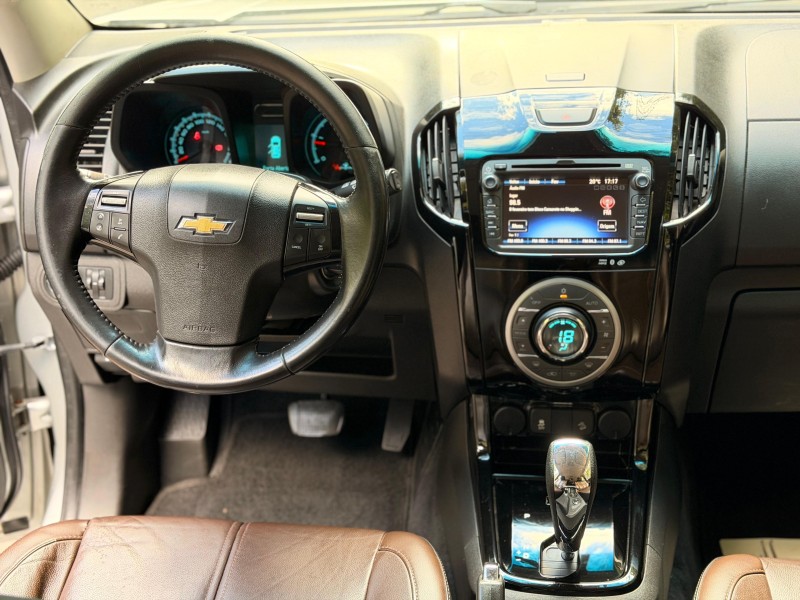 TRAILBLAZER 2.8 LTZ 4X4 16V TURBO DIESEL 4P AUTOMÁTICO - 2015 - CANELA