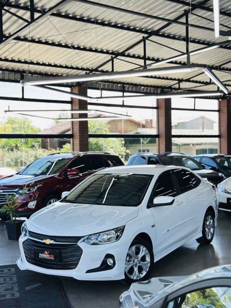 onix 1.0	ltz plus 12v turbo flex 4p automatico 2024 canela