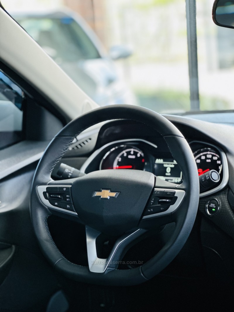 ONIX 1.0	LTZ PLUS 12V TURBO FLEX 4P AUTOMÁTICO - 2024 - CANELA