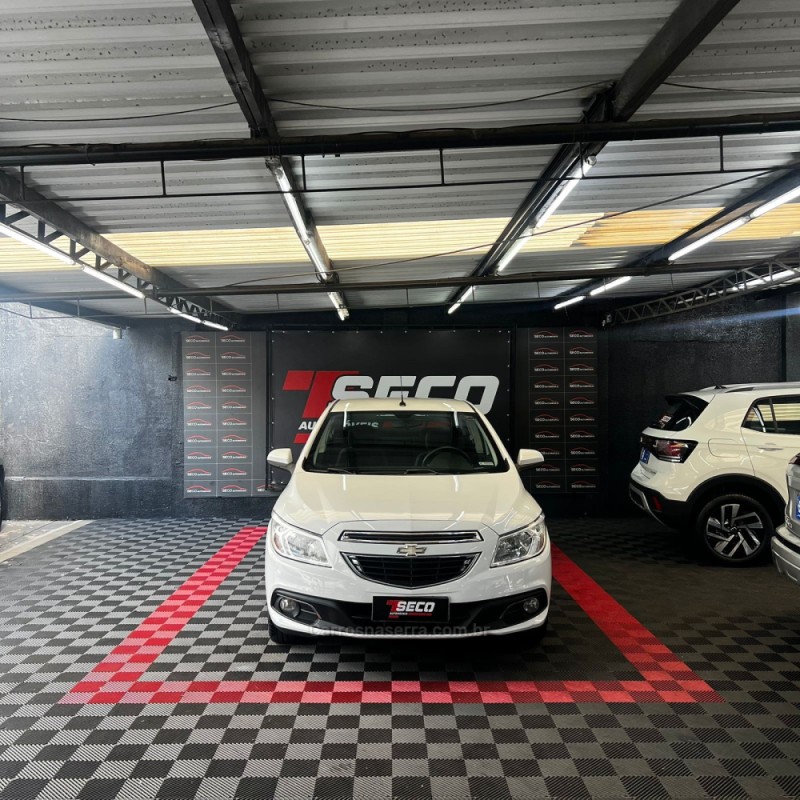 PRISMA 1.0 MPFI LT 8V FLEX 4P MANUAL - 2013 - PASSO FUNDO