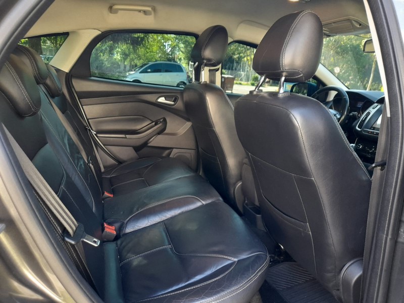 FOCUS 1.6 SE 16V FLEX 4P MANUAL - 2018 - FARROUPILHA