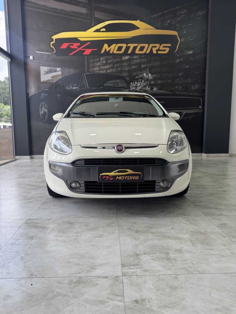 PUNTO 1.6 ESSENCE SP DUALOGIC 16V FLEX 4P AUTOMATIZADO - 2013 - CAXIAS DO SUL