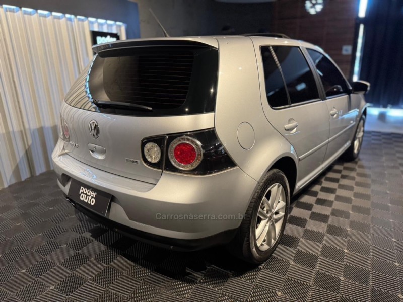 GOLF 1.6 MI SPORTLINE 8V FLEX 4P MANUAL - 2013 - FARROUPILHA