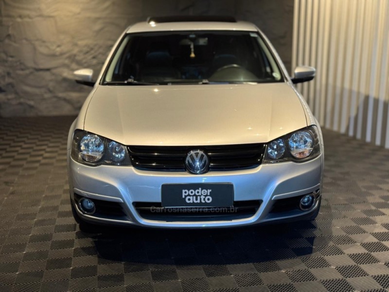 GOLF 1.6 MI SPORTLINE 8V FLEX 4P MANUAL - 2013 - FARROUPILHA