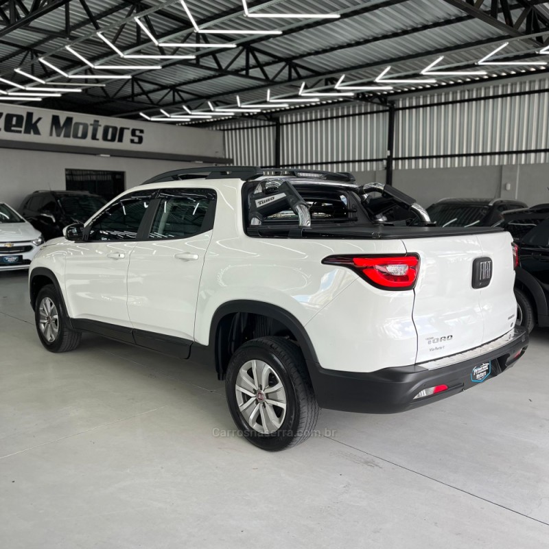 TORO 1.8 16V EVO FLEX FREEDOM AUTOMÁTICO - 2019 - CANOAS