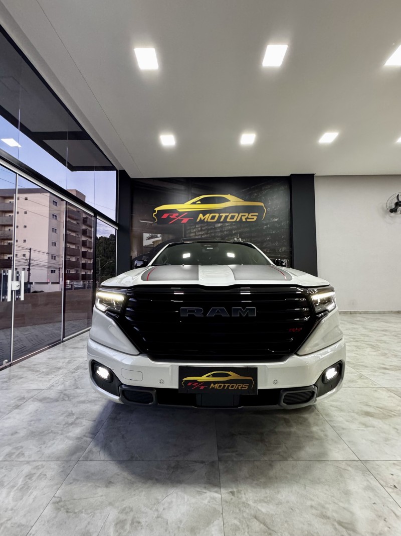 RAMPAGE 2.0 HURRICANE R/T 4 4X4 TURBO GASOLINA 4P AUTOMÁTICO - 2024 - CAXIAS DO SUL