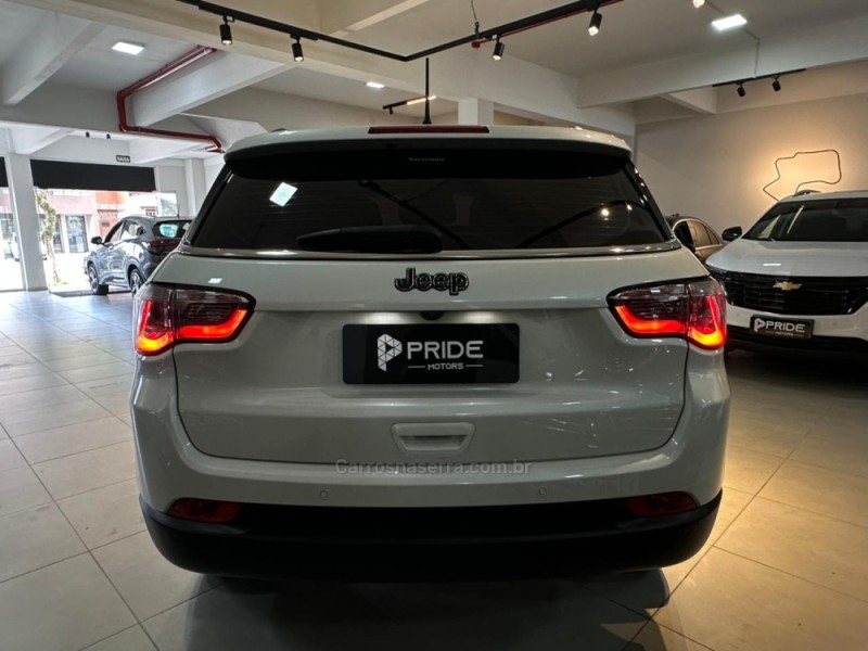 COMPASS 2.0 16V FLEX SPORT AUTOMÁTICO - 2021 - CAXIAS DO SUL