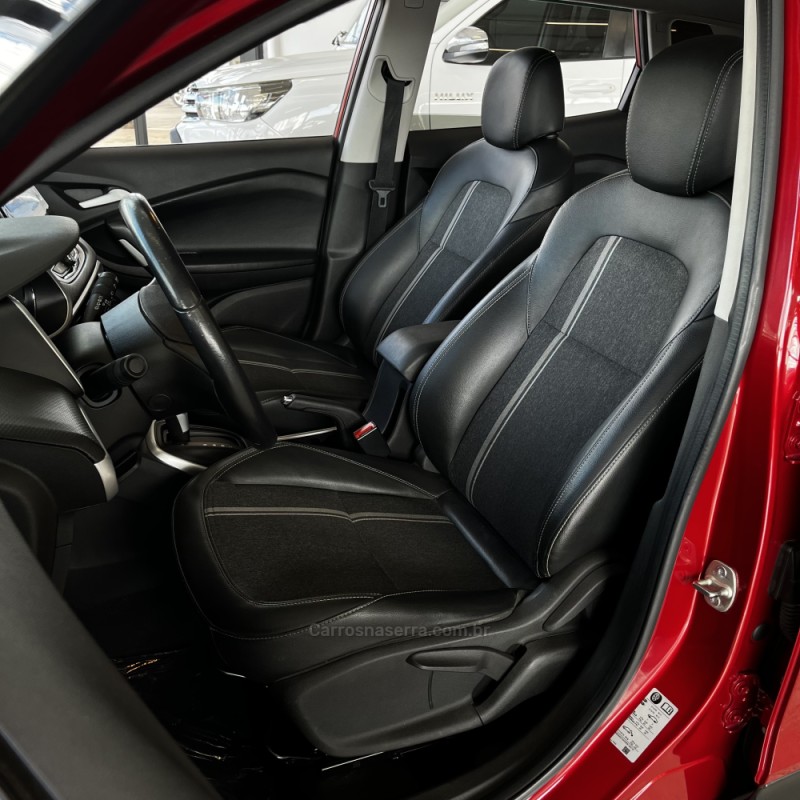 TRACKER 1.0 12V LTZ TURBO FLEX 4P AUTOMÁTICO - 2021 - VACARIA