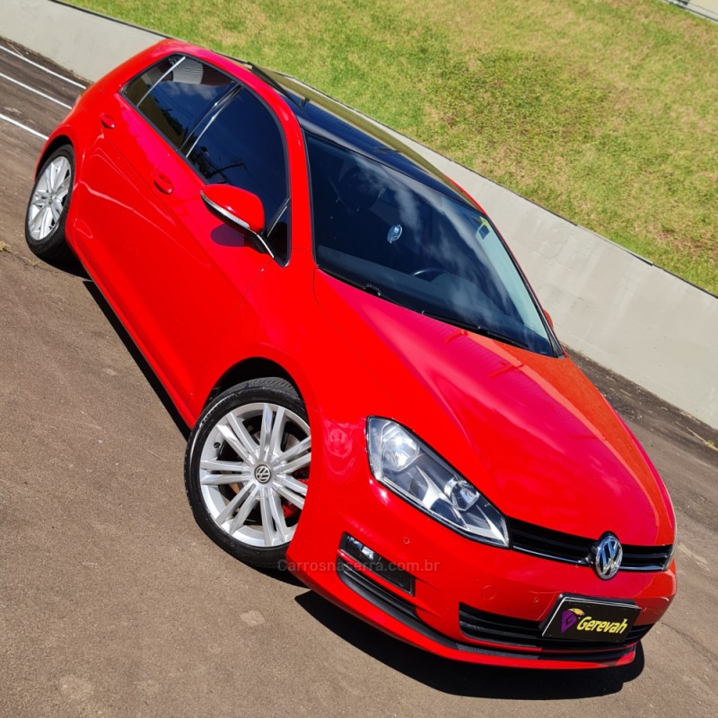 GOLF 1.0 TSI COMFORTLINE 12V TOTAL FLEX 4P MANUAL - 2017 - LAGOA VERMELHA