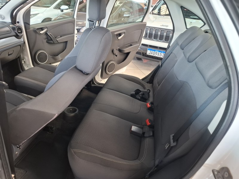 GRAND SIENA 1.4 MPI ATTRACTIVE 8V FLEX 4P MANUAL - 2013 - FARROUPILHA