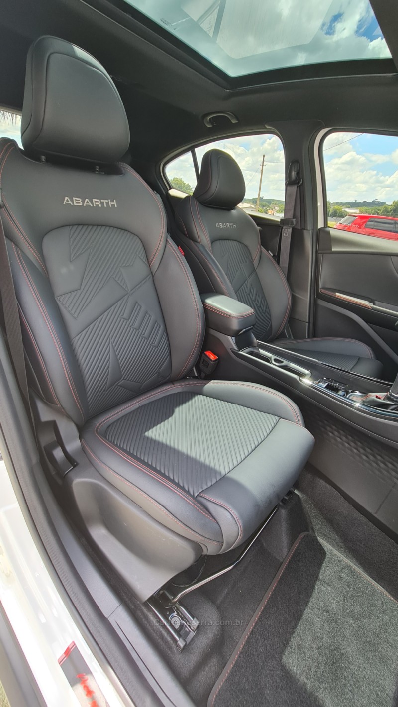 FASTBACK 1.3 ABARTH 270 TURBO FLEX 4P AUTOMÁTICO - 2026 - LAGOA VERMELHA