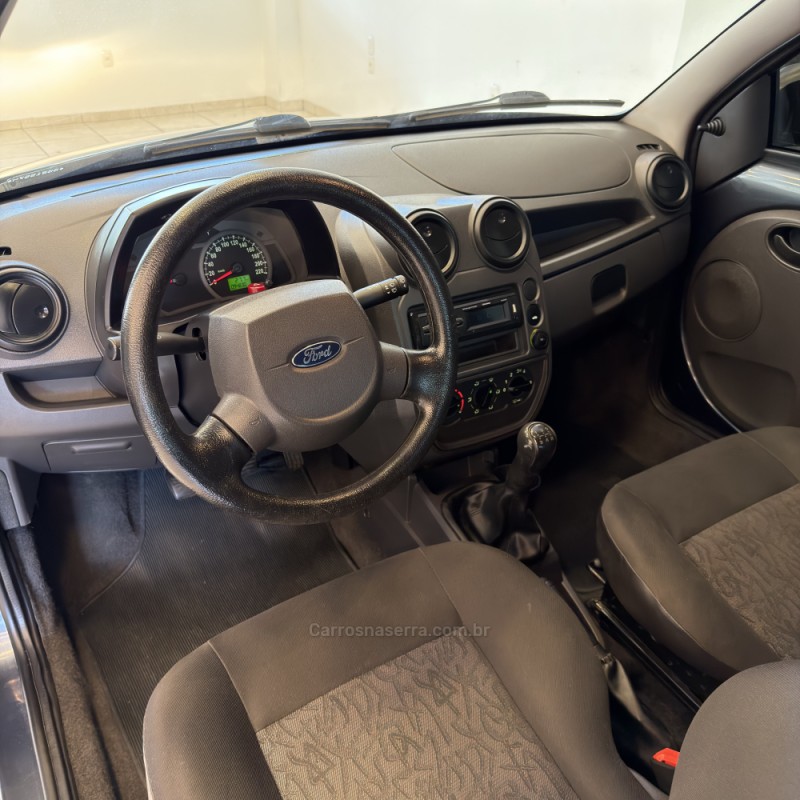 KA 1.0 MPI 8V FLEX 2P MANUAL - 2011 - FARROUPILHA