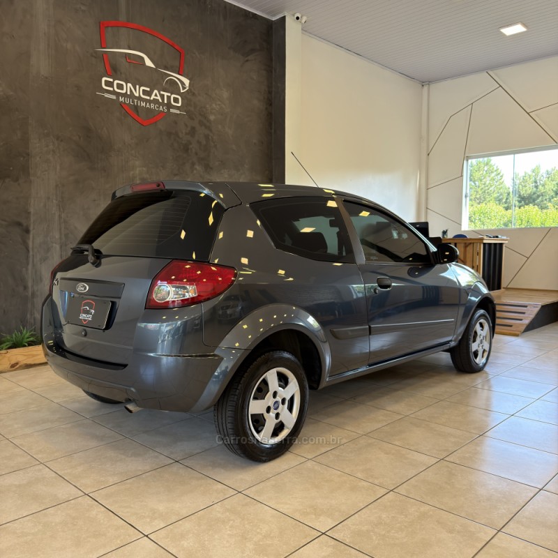 KA 1.0 MPI 8V FLEX 2P MANUAL - 2011 - FARROUPILHA