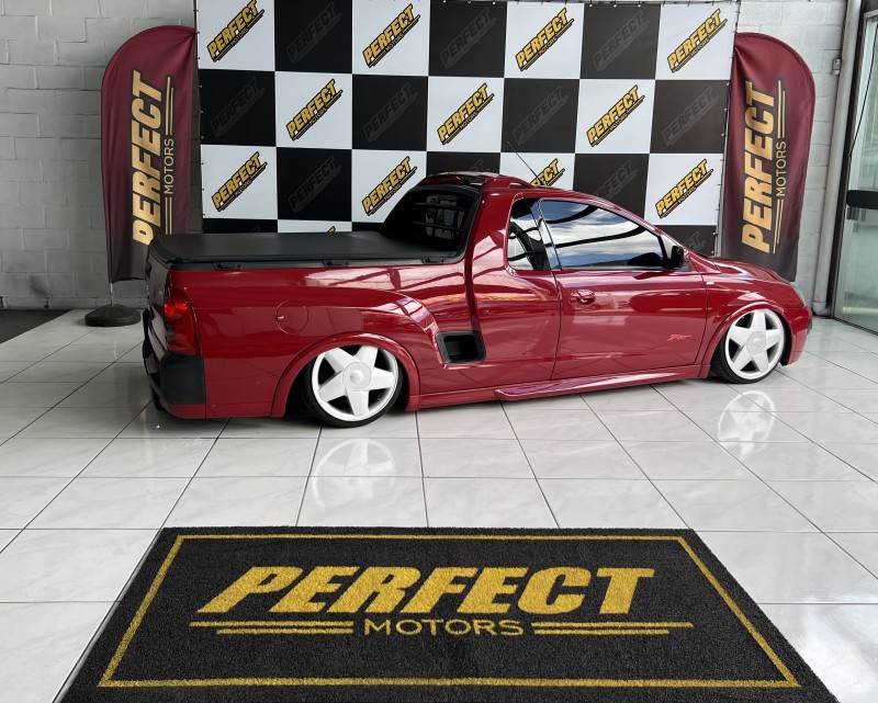 MONTANA 1.8 MPFI SPORT CS 8V FLEX 2P MANUAL - 2006 - PORTãO