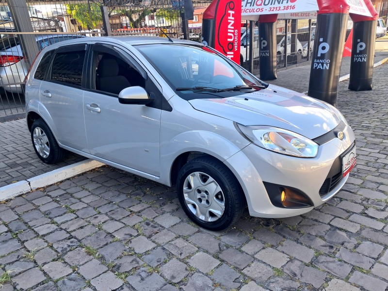 FIESTA 1.0 ROCAM HATCH 8V FLEX 4P MANUAL - 2014 - CAXIAS DO SUL