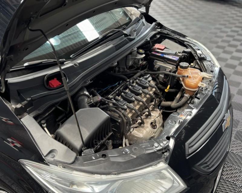 ONIX 1.0 JOY HATCH 8VFLEX 4P MANUAL - 2017 - VACARIA