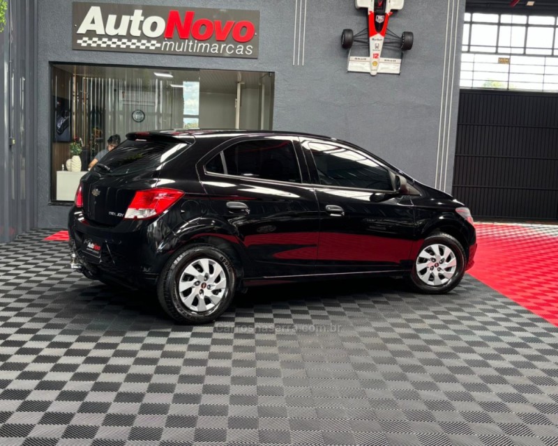 ONIX 1.0 JOY HATCH 8VFLEX 4P MANUAL - 2017 - VACARIA