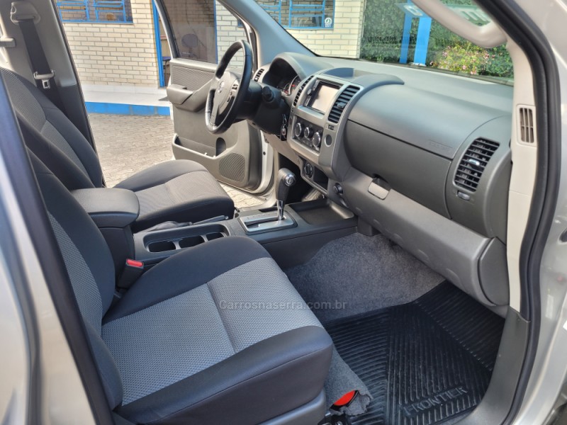 FRONTIER 2.5 SV ATTACK 4X4 CD TURBO ELETRONIC DIESEL 4P AUTOMÁTICO - 2016 - CAXIAS DO SUL