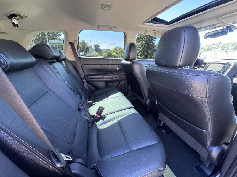 OUTLANDER 2.0 16V GASOLINA 4P AUTOMÁTICO - 2017 - DOIS IRMãOS