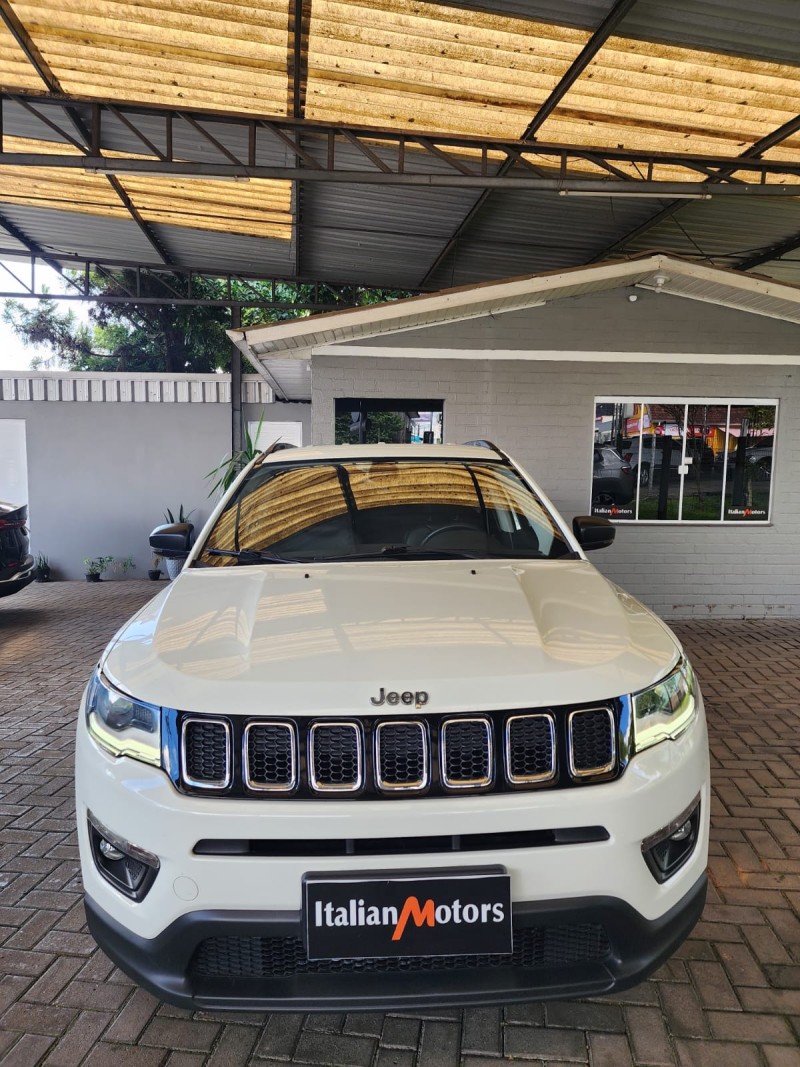 COMPASS 2.0 16V FLEX SPORT AUTOMÁTICO - 2018 - CAXIAS DO SUL