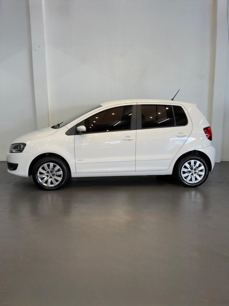 FOX 1.0 MI TREND 8V FLEX 4P MANUAL - 2013 - CAXIAS DO SUL