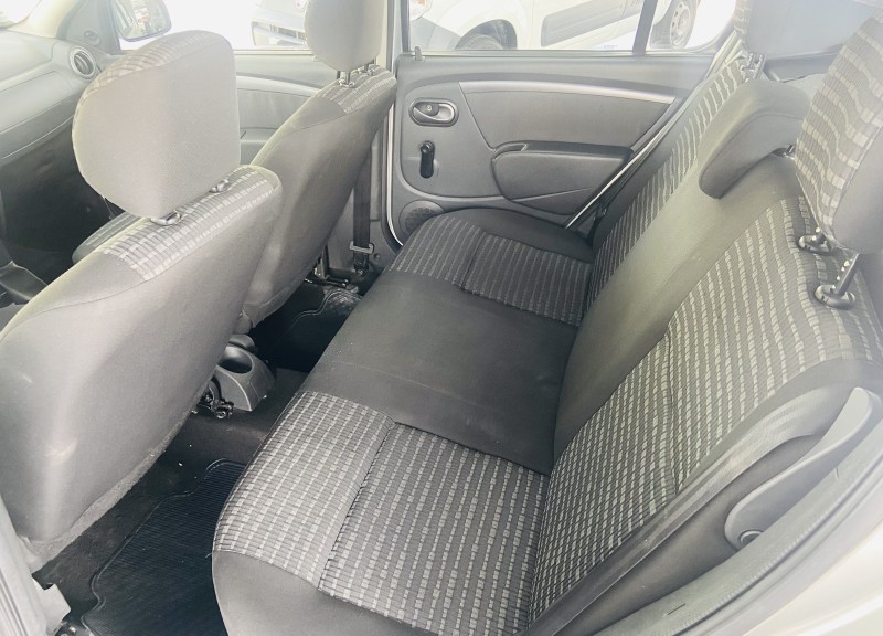 SANDERO 1.0 EXPRESSION 16V FLEX 4P MANUAL - 2013 - CANELA