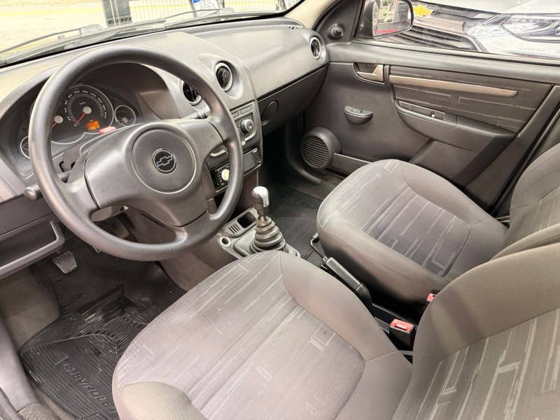 PRISMA 1.4 MPFI MAXX 8V FLEX 4P MANUAL - 2011 - CANELA