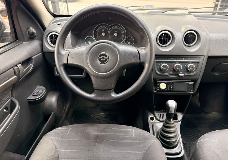 PRISMA 1.4 MPFI MAXX 8V FLEX 4P MANUAL - 2011 - CANELA