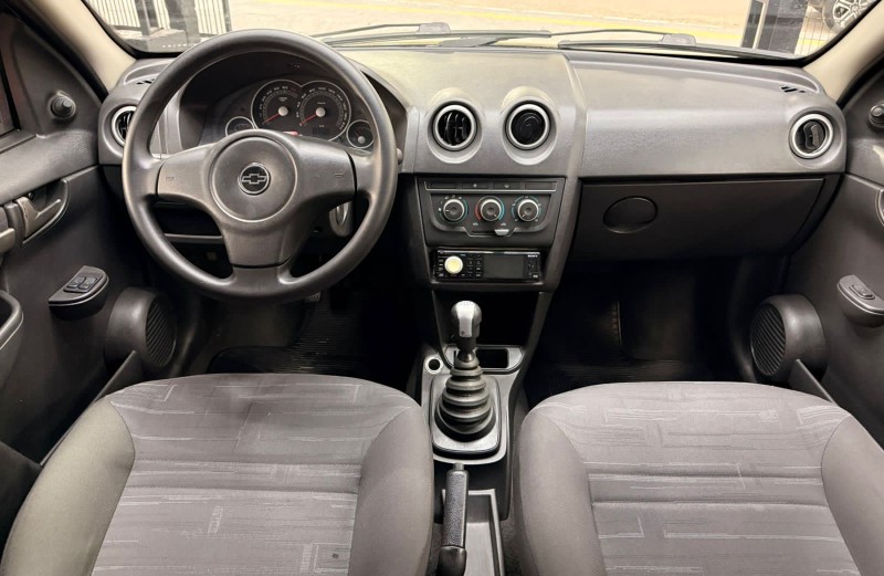 PRISMA 1.4 MPFI MAXX 8V FLEX 4P MANUAL - 2011 - CANELA