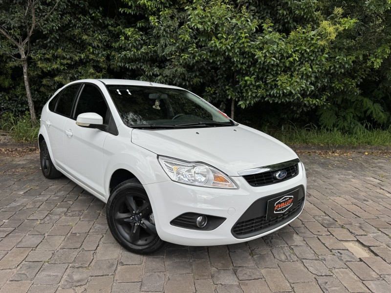 FOCUS 1.6 GLX 16V FLEX 4P MANUAL - 2011 - CAXIAS DO SUL