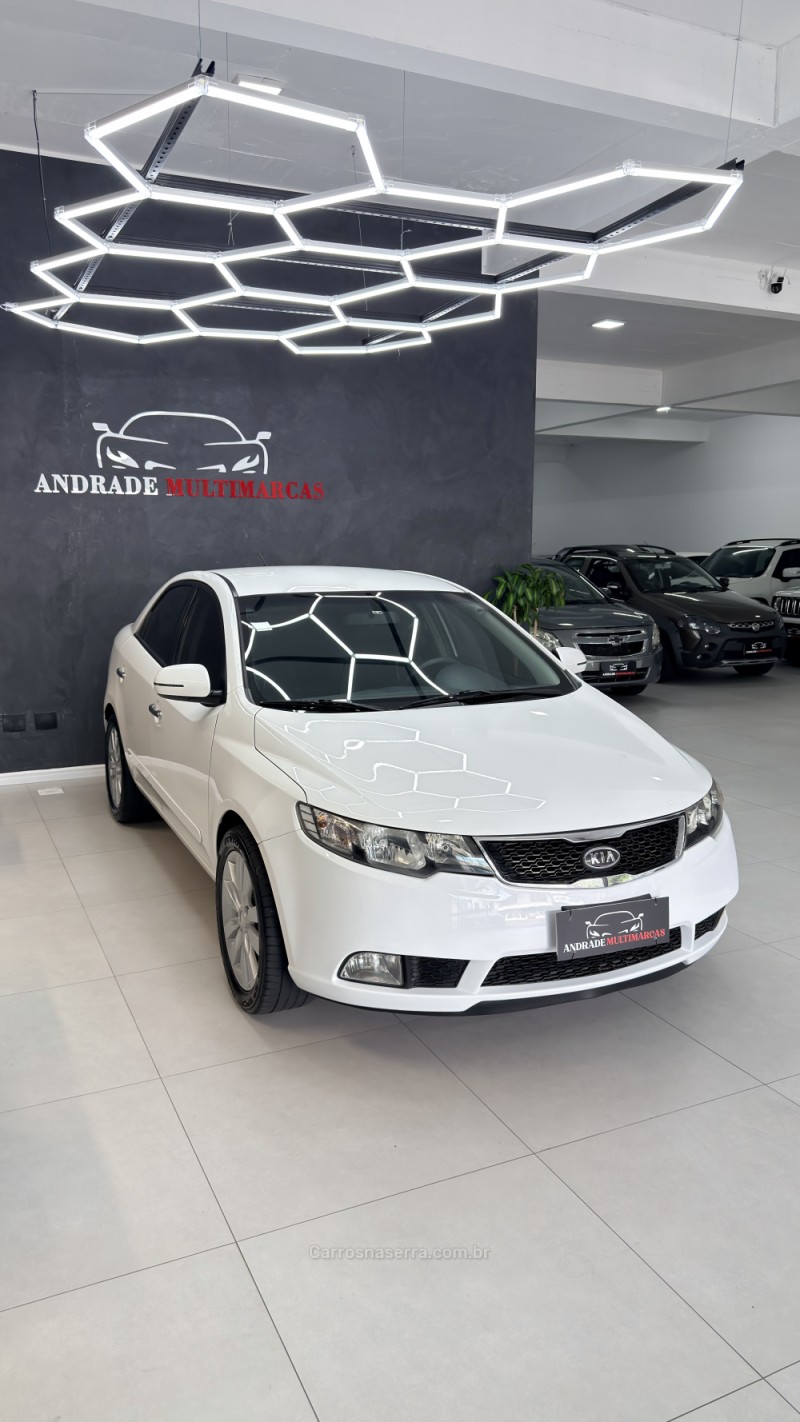 CERATO 1.6 EX3 SEDAN 16V GASOLINA 4P AUTOMÁTICO - 2012 - CAXIAS DO SUL