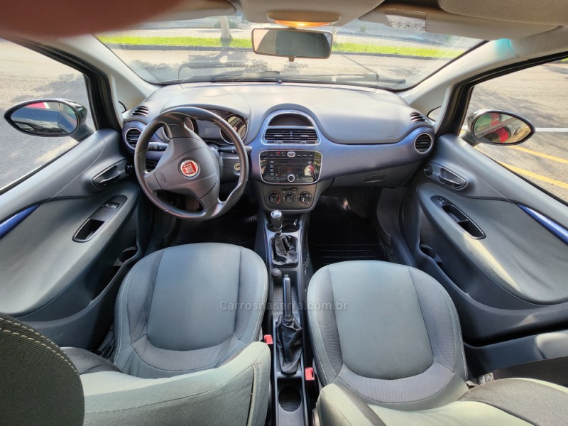 PUNTO 1.4 ATTRACTIVE 8V FLEX 4P MANUAL - 2015 - VERANóPOLIS