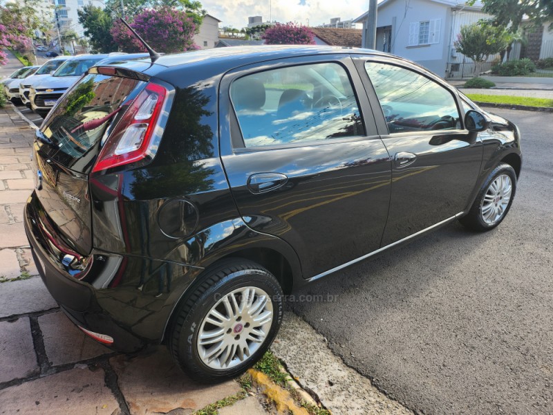 PUNTO 1.4 ATTRACTIVE 8V FLEX 4P MANUAL - 2015 - VERANóPOLIS