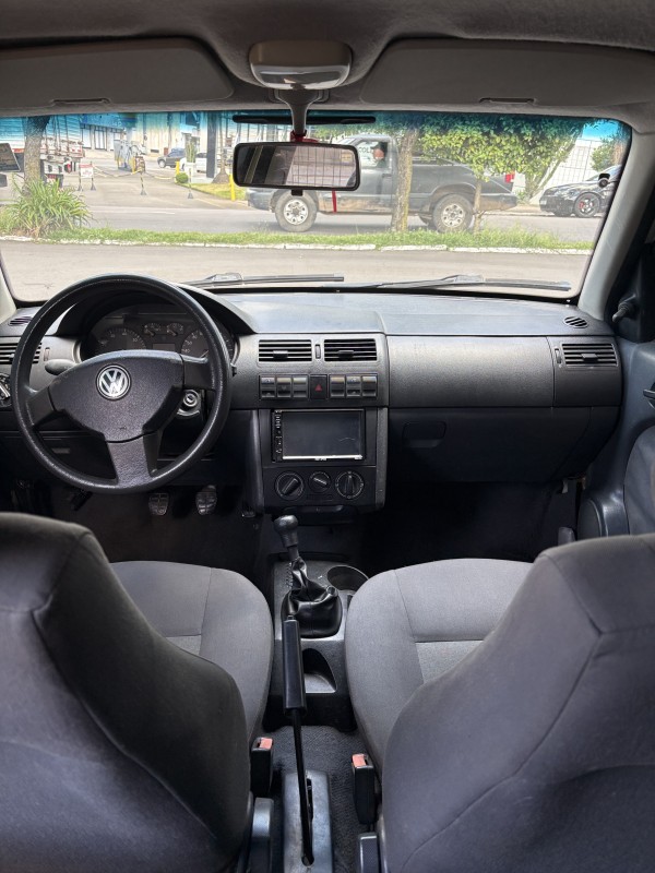 GOL 1.6 MI 8V GASOLINA 4P MANUAL - 2004 - FARROUPILHA