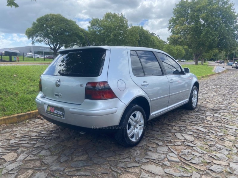 GOLF 1.6 MI 8V GASOLINA 4P MANUAL - 2002 - DOIS IRMãOS
