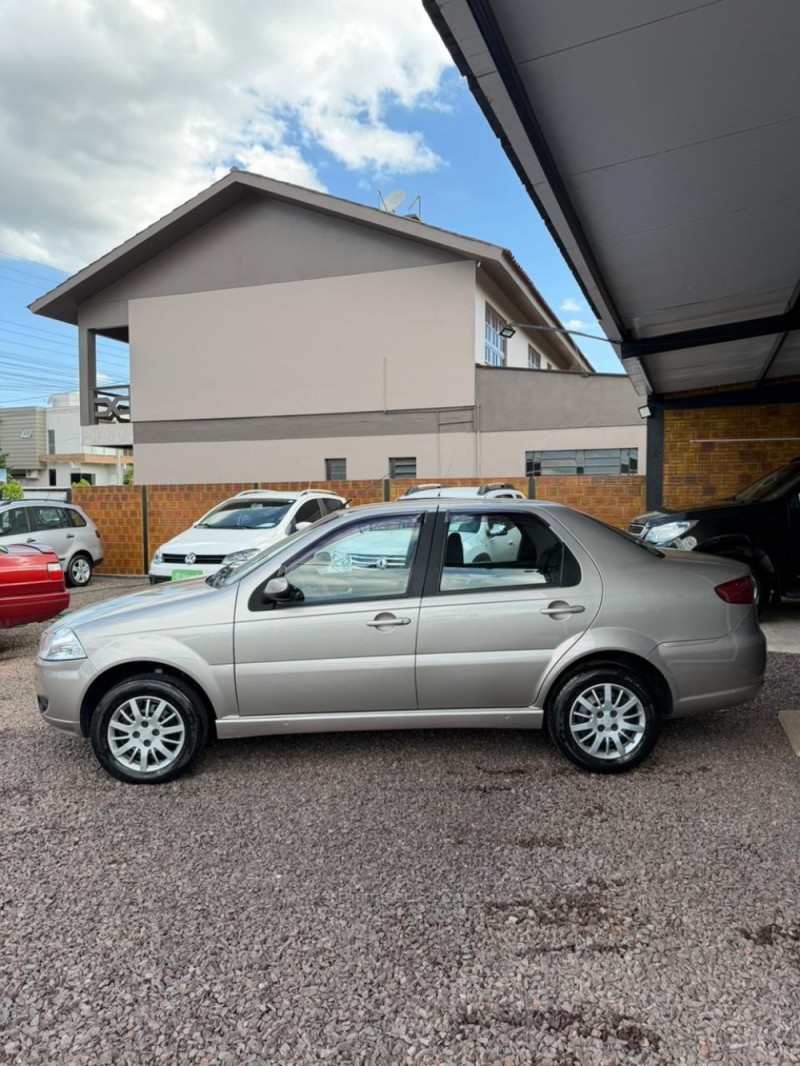 SIENA 1.0 MPI EL 8V FLEX 4P MANUAL - 2010 - LAJEADO