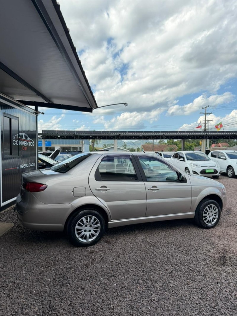 SIENA 1.0 MPI EL 8V FLEX 4P MANUAL - 2010 - LAJEADO