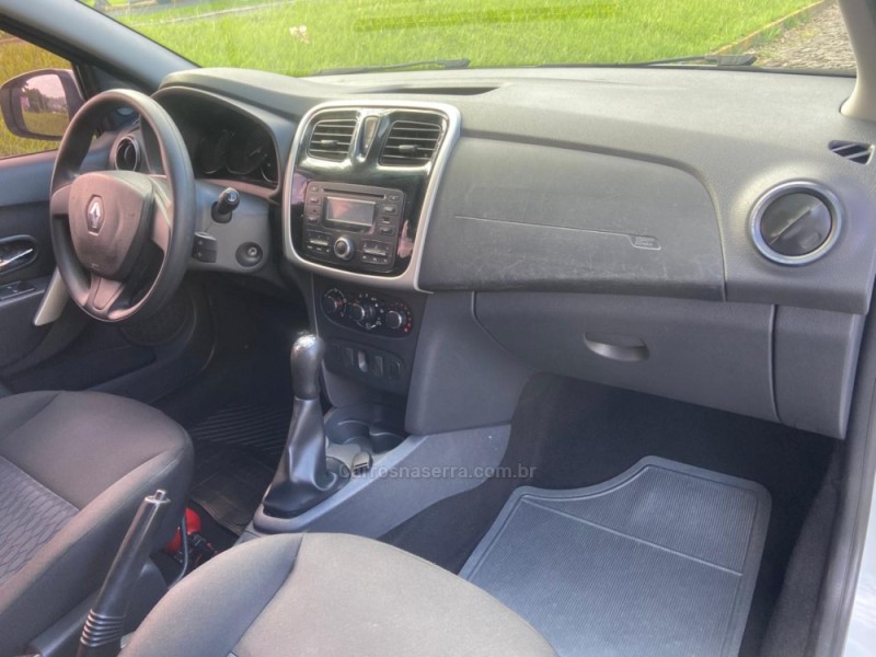 SANDERO 1.6 EXPRESSION 8V FLEX 4P MANUAL - 2016 - DOIS IRMãOS