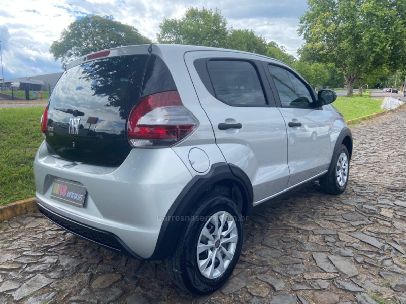 MOBI 1.0 8V EVO FLEX LIKE. MANUAL - 2022 - DOIS IRMãOS