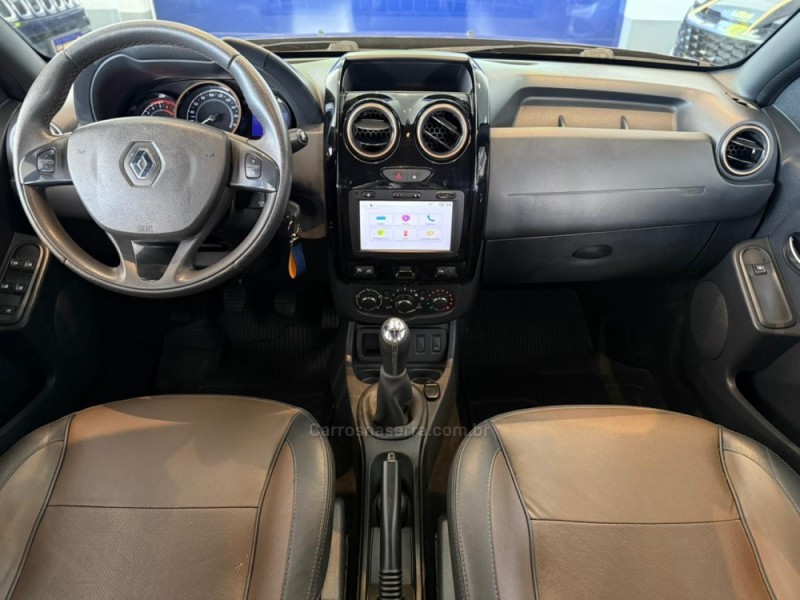 DUSTER 1.6 DYNAMIQUE 4X2 16V FLEX 4P MANUAL - 2016 - SãO LEOPOLDO