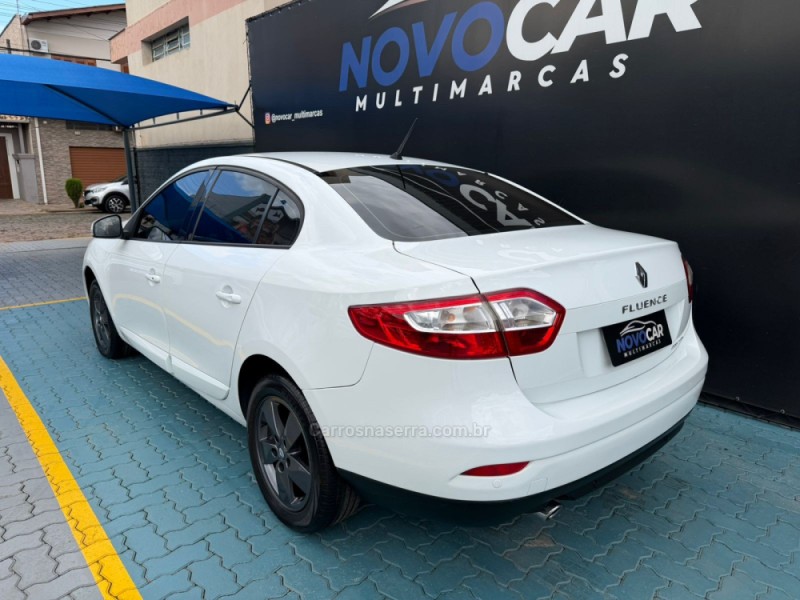 FLUENCE 2.0 DYNAMIQUE 16V FLEX 4P AUTOMÁTICO - 2013 - ESTâNCIA VELHA
