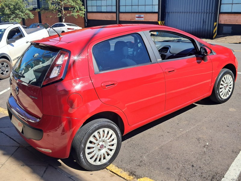 PUNTO 1.4 ATTRACTIVE 8V FLEX 4P MANUAL - 2014 - FLORES DA CUNHA