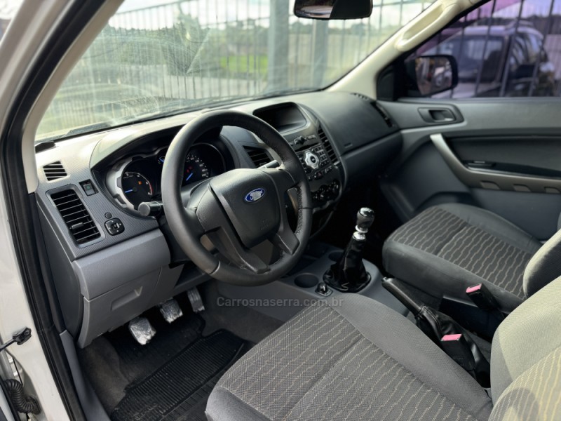 RANGER 3.2 XLS 4X4 CS 20V DIESEL 2P MANUAL - 2014 - NOVA PRATA